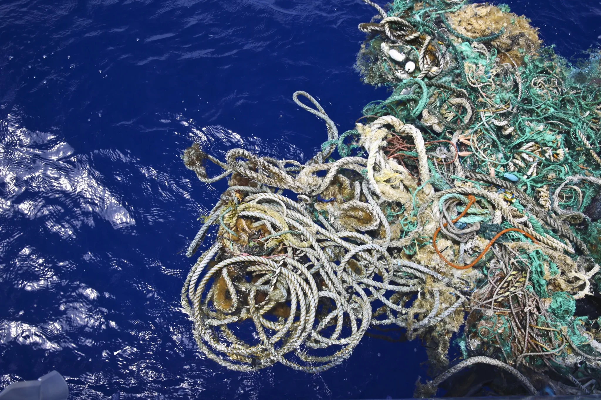 Report Ghost Gear - Image Carousel